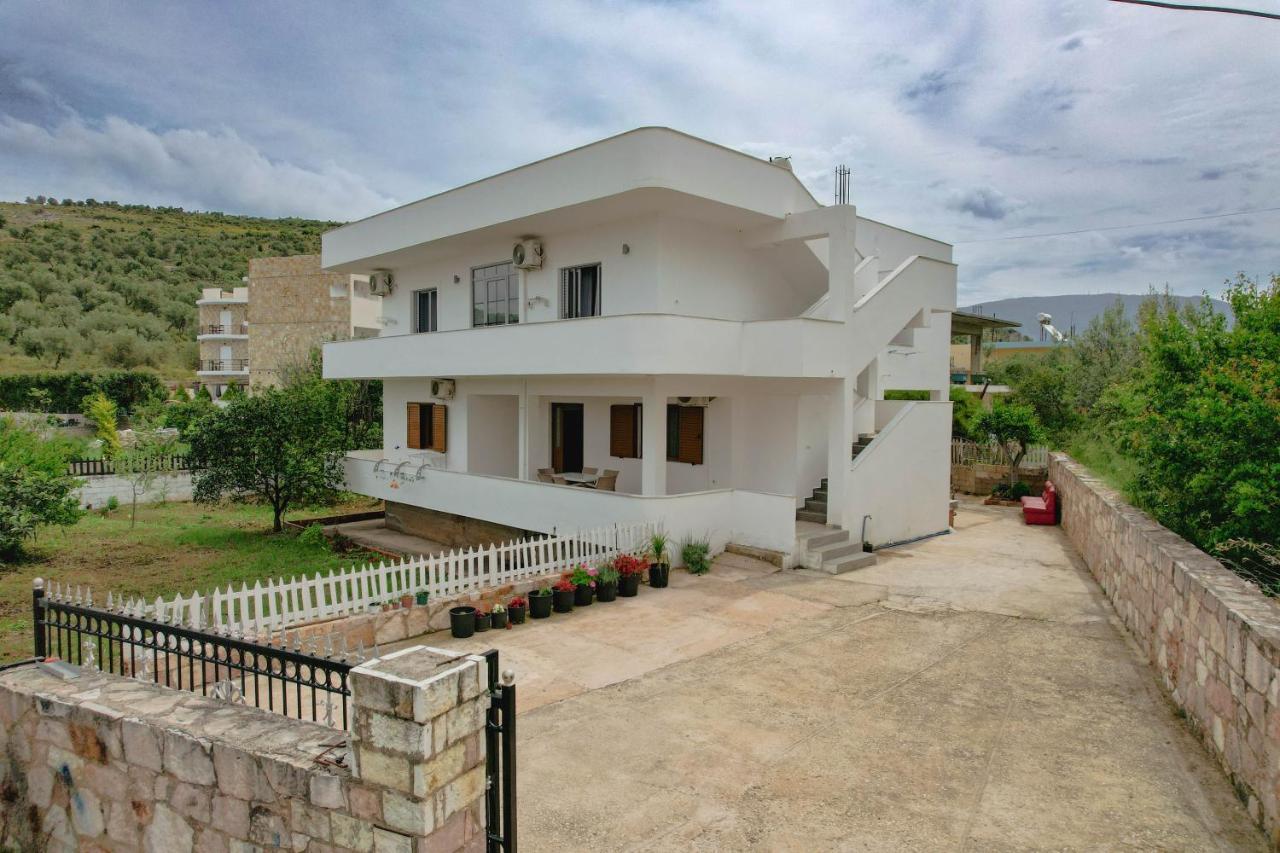 Violeta Apartments קסאמיל מראה חיצוני תמונה