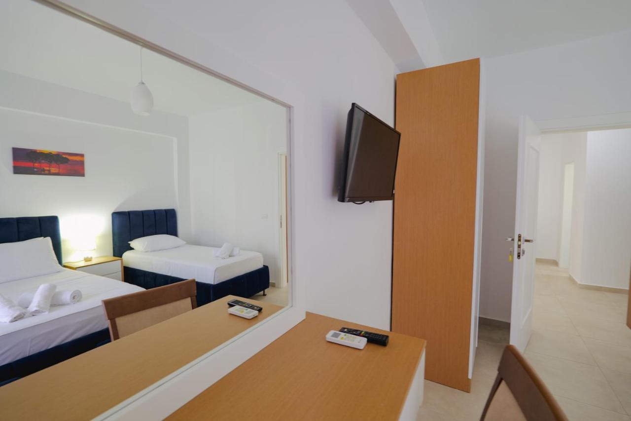 Violeta Apartments קסאמיל מראה חיצוני תמונה