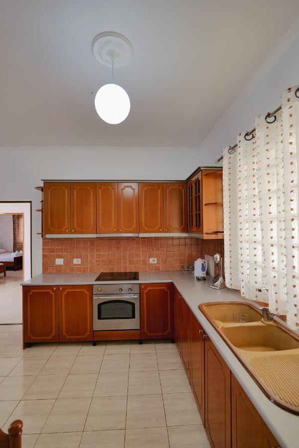 Violeta Apartments קסאמיל מראה חיצוני תמונה