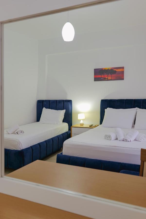 Violeta Apartments קסאמיל מראה חיצוני תמונה