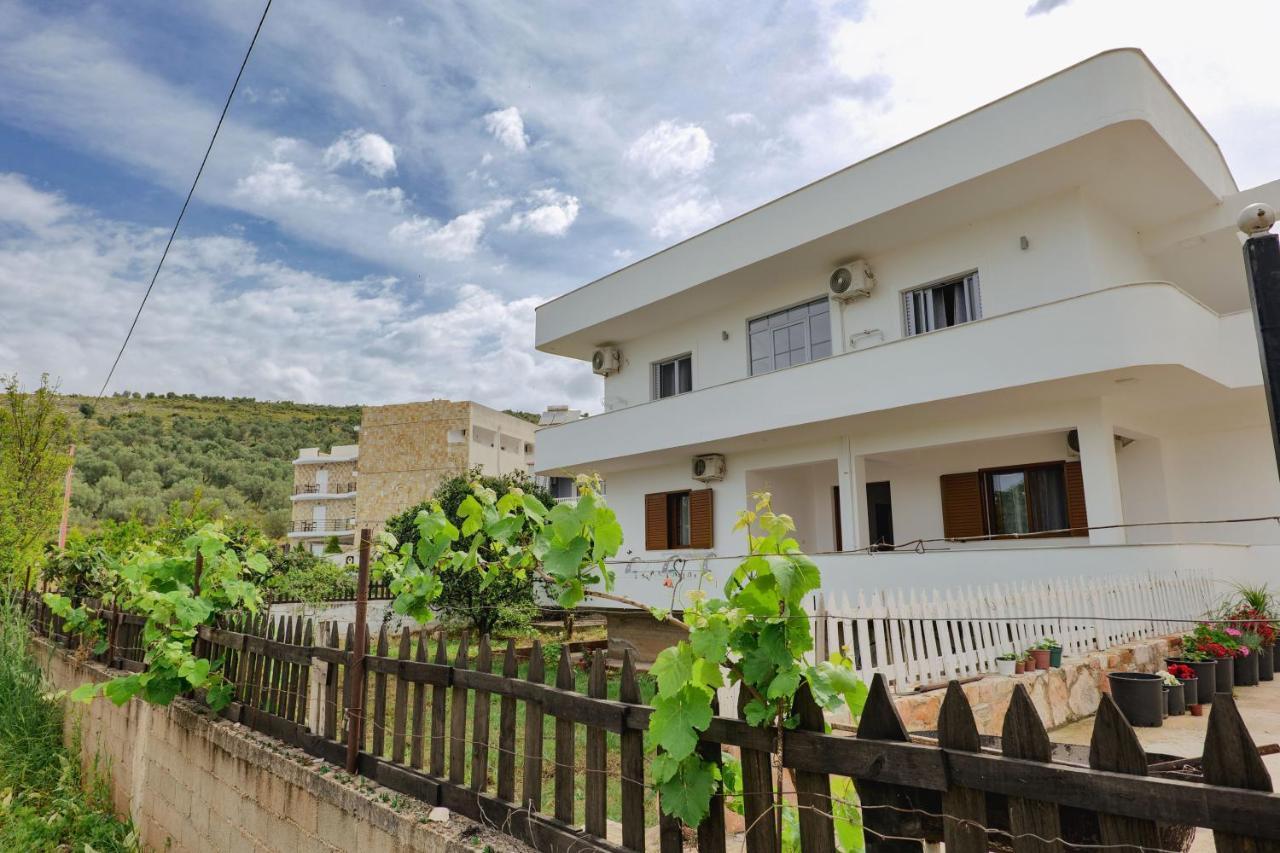 Violeta Apartments קסאמיל מראה חיצוני תמונה